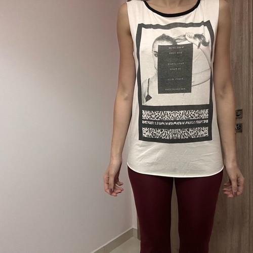 Bsb evening blouse wide fit like new, size S, black and white