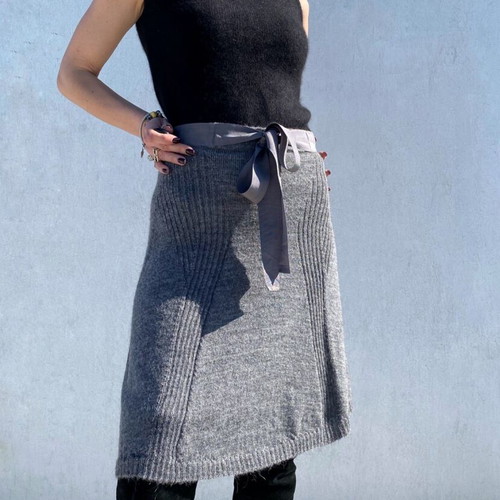 Stefanel knitted skirt like new, gray, size S