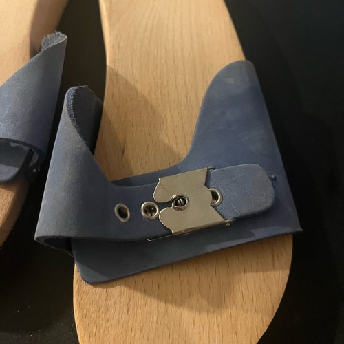 Esiot sandals size 37 like new, blue