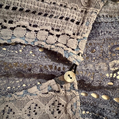 Women's perforated blouse with ruffles and lace details, used, blue, size M
