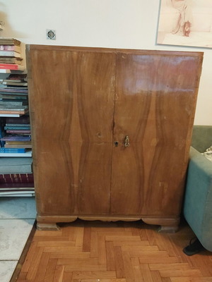 Vintage dresser used, very heavy furniture