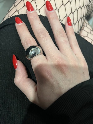 Silver ring brand new in excellent condition