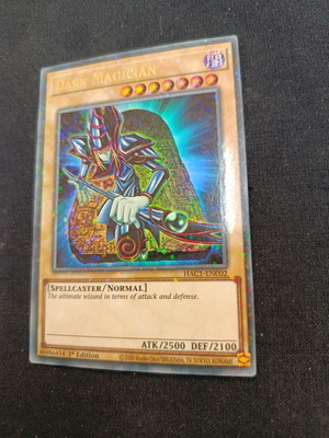 Yu-Gi-Oh Dark Magician card 1st edition prismatic ultra rare like new