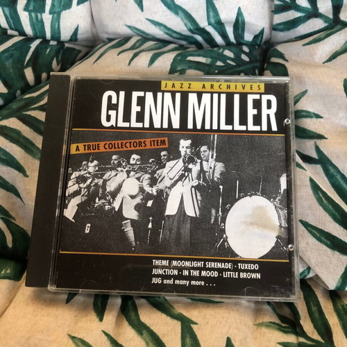 Glenn Miller jazz CD like new