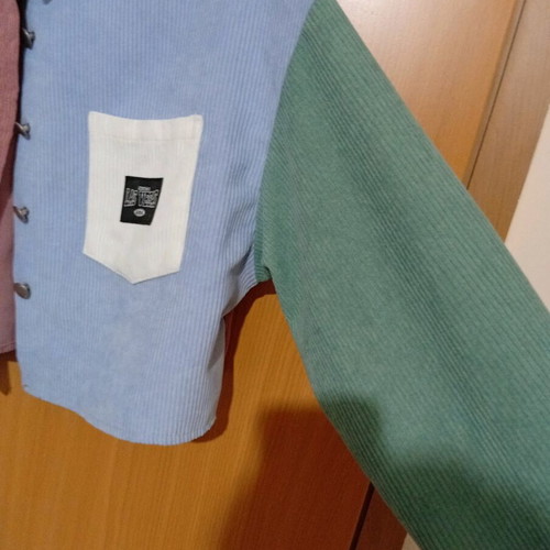 Corduroy shirt multicolor like new, cropped size M