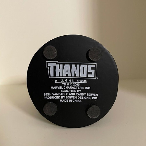 Marvel Bowen Mini-Bust Thanos like new #2330/5000