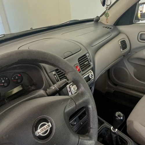 Nissan Almera 2002 like new, 150,000 km, LPG, manual, black