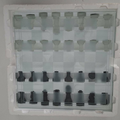 Glass chess set like new with frosted and black pieces 35.5x35.5 cm