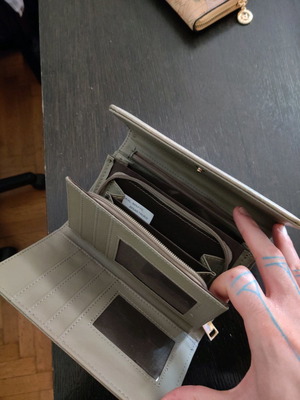 Women's gray wallet used