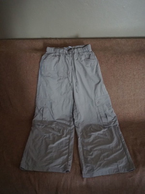 Gray women's cargo pants Bershka like new, wide fit, size S