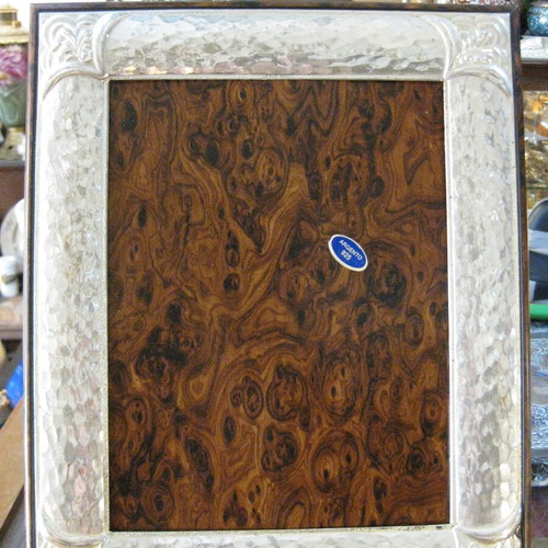 Silver tabletop photo frame used, 33.5x27.5 cm