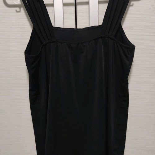 Latsaro blouse size M like new with modern straps