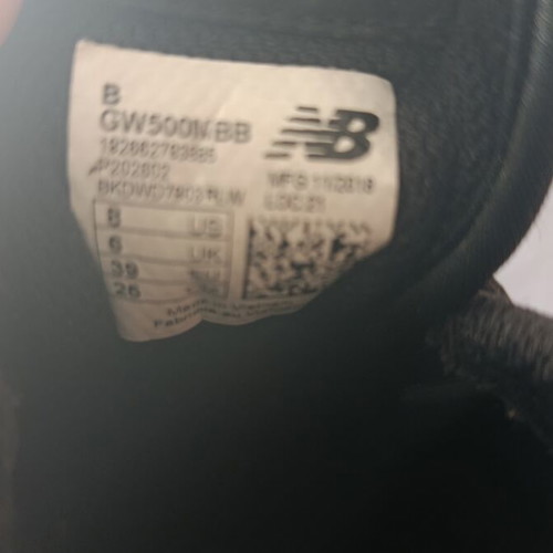 New Balance shoes in black