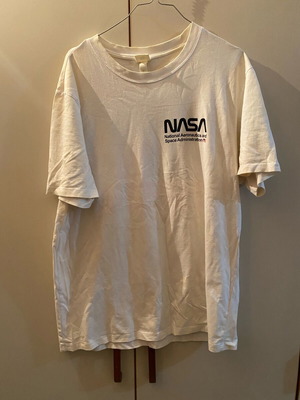 T-shirt NASA used, size L, H&M