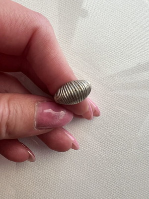 Silver ring used for pinky or ring finger