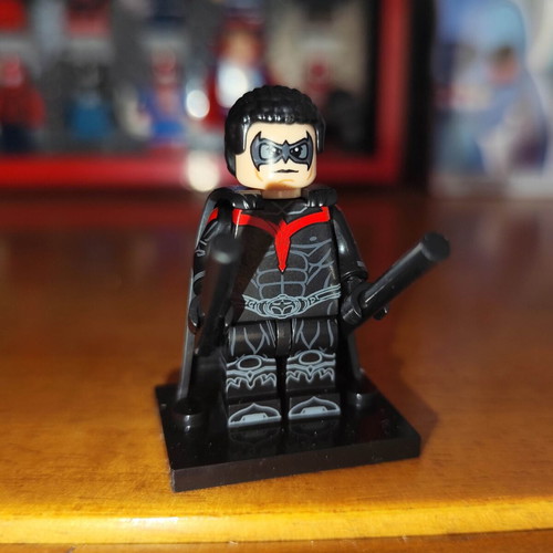 Robin figure like new with accessories from Batman & Robin 1997