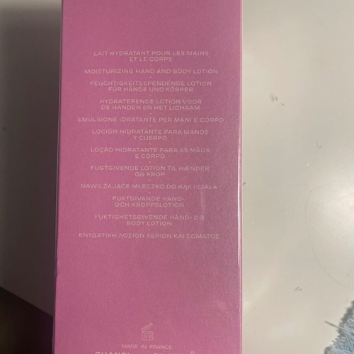 Chanel Eau Splendide moisturizing body lotion 400 ml