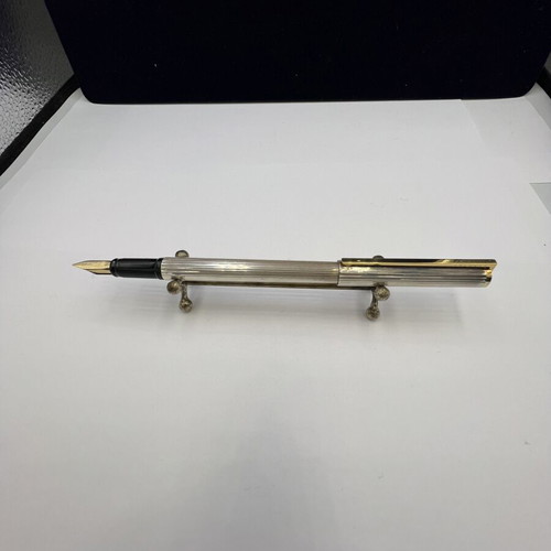 DuPont pen used