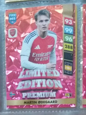 FIFA 365 2024-2025 Adrenalyn XL limited edition pack of 9