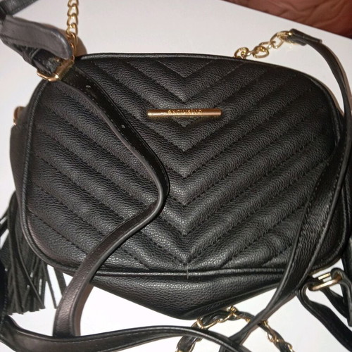 Shoulder bags leather like new, pack of 4 black
