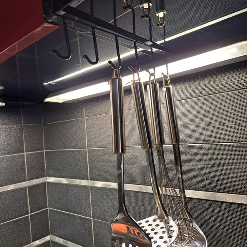 Metal kitchen rack with 6 hooks new