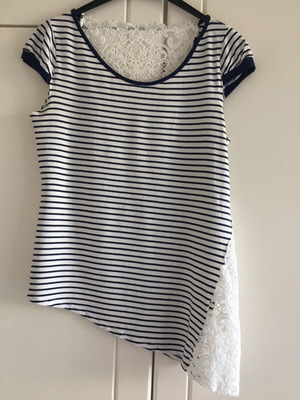 Female blouse new, size L