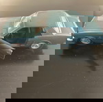  Δύο μοντέλα αυτοκινήτων Ford Mustang 1:23