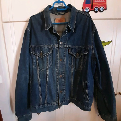 Levi's men's denim jacket like new, blue, size XL