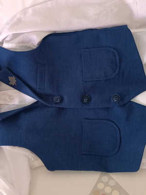 Κοστούμι για αγόρι έως 116 εκ. σε πολύ καλή ποιότητα