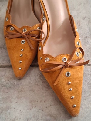 Mules Stephan Shoes ολοκαίνουρια, καφέ και πορτοκαλί, μέγεθος 41