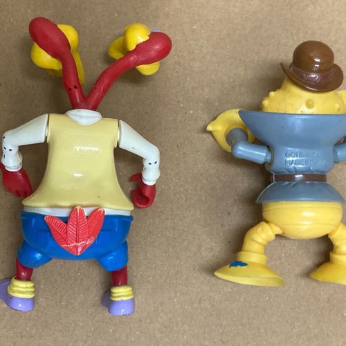 Bandai 1991 Little Dracula Twin Beaks and Maggot figures used, pack of 2