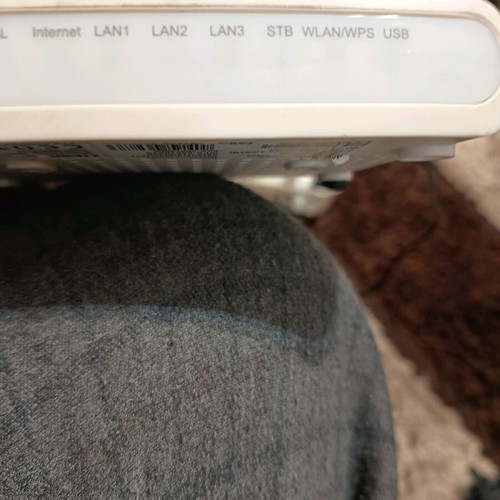 Zte router H108NS used, complete with power supply