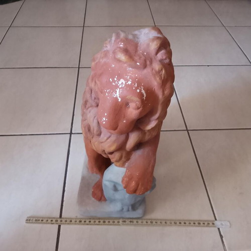 Lion statue made of white terracotta, handmade, 1998