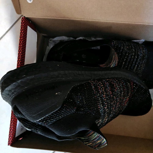 Adidas athletic shoes used size 42 black without laces