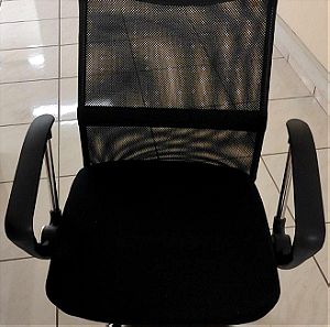 Γραφείο + 2 Μαύρες Καρέκλες