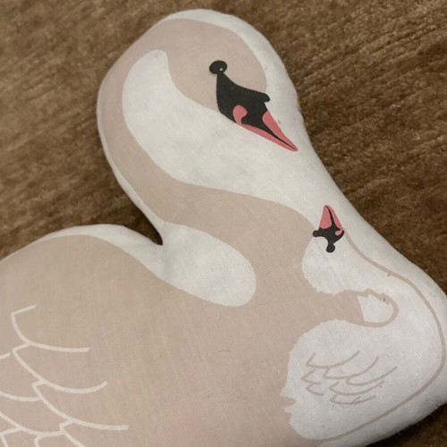 Mimi Lou Swan pillow like new, pink and white colors