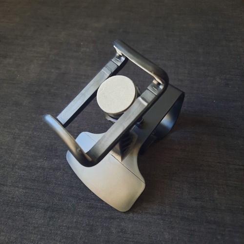 Phone Car Holder like new, adjustable smartphone mount