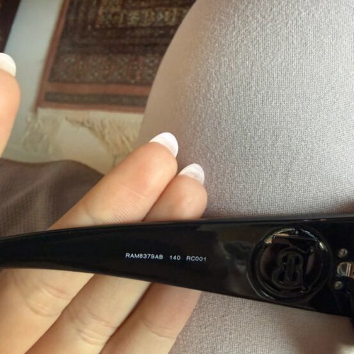 Burberry black sunglasses used, square frame