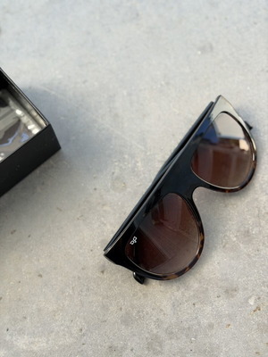 Ojo sunglasses like new, brown