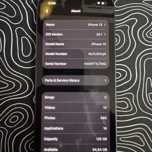 Apple iPhone 13 128GB green with OEM battery