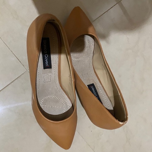 Blanca Coveri heels size 37 beige light brown