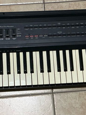 Casio Casiotone CT-640 large keyboard used