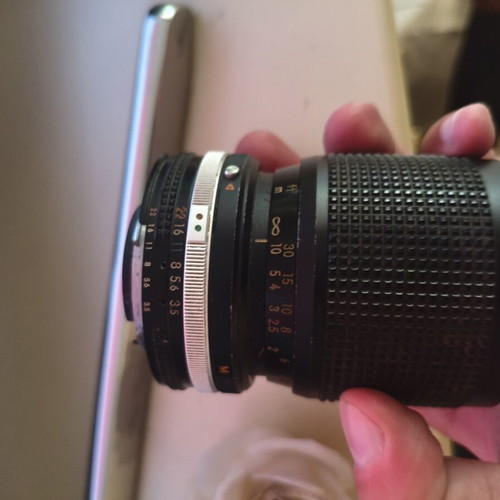 Nikon Zoom-Nikkor 35-105mm f/3.5-4.5 AI-S lens used