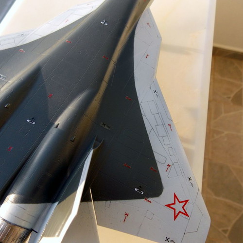 Plastic model SU-57 Felon 1/72 new with collectible paint