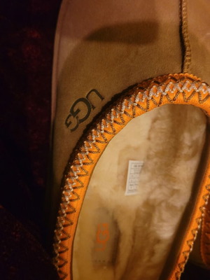 Ugg Tasman slippers size 45 new, brown and yellow