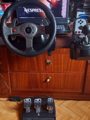 Τιμονιέρα Logitech G25 Racing Wheel σαν καινούργιο με Shifter