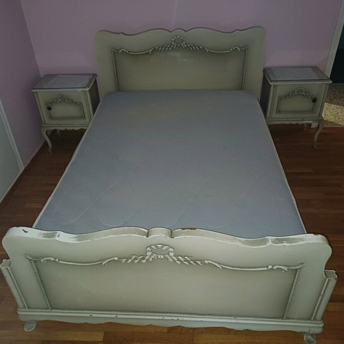 Set of vintage furniture used with patina paint in very good condition