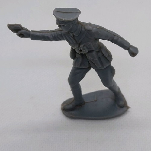 Plastic German Officer Solpa 1970 like new, 5 cm