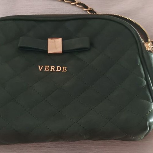 Verde green quilted bag with removable chain like new