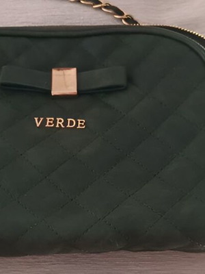 Verde green quilted bag with removable chain like new